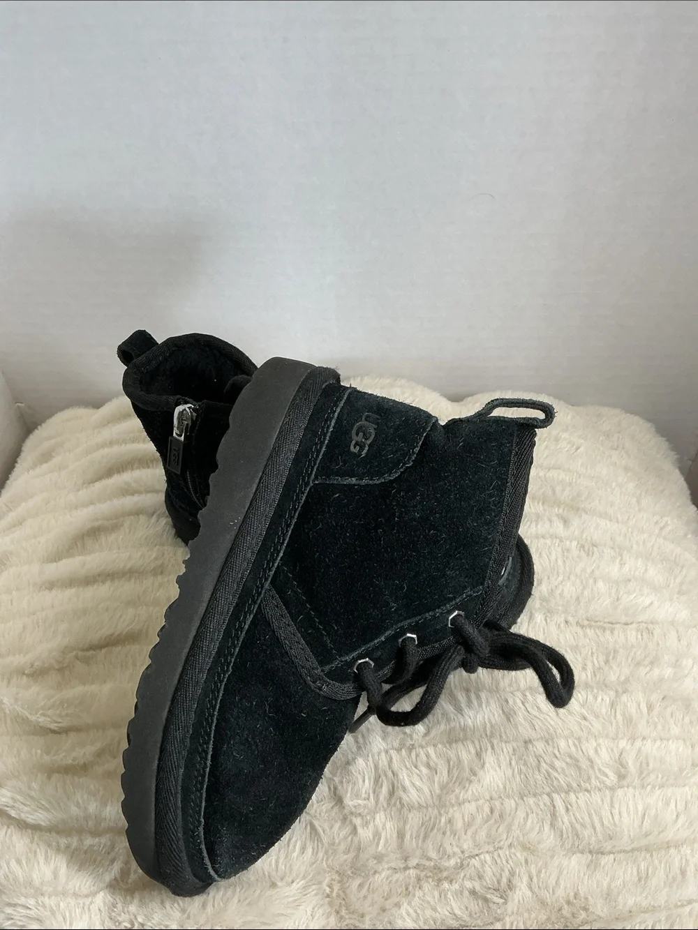 UGG Australia Toddler Neumel II Boots 1017320T | USA Size 11 | Good Condition